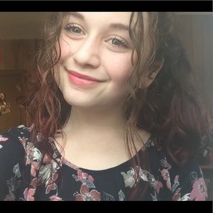 Meet your Posher, Sophia